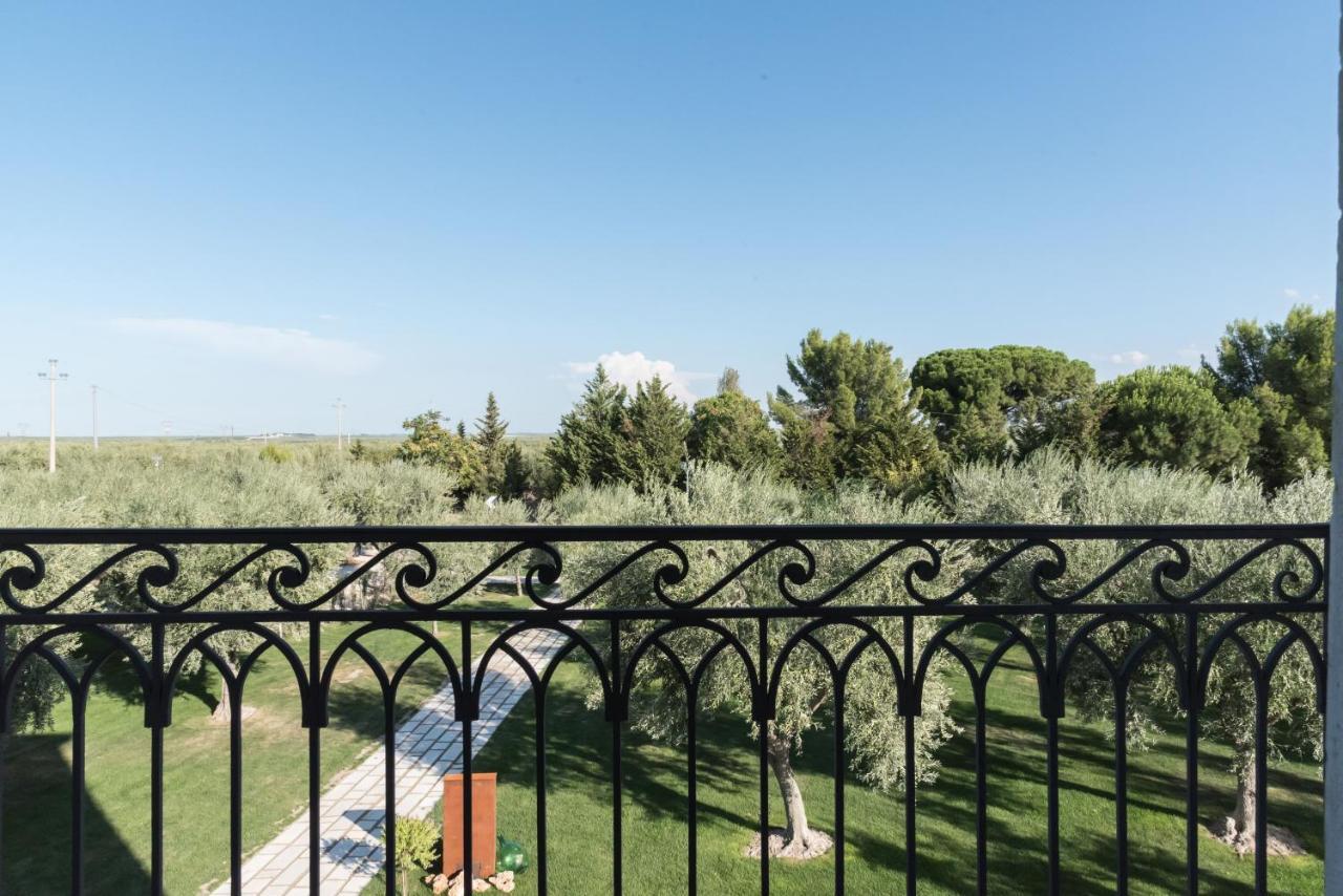 Villa Pesce 1820 Residenza D'Epoca & Spa Canosa di Puglia Exteriör bild